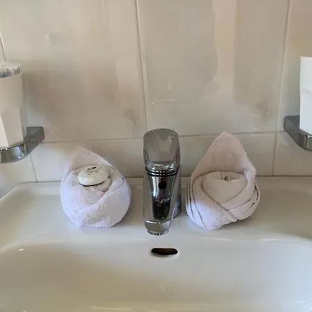 B&B Marina Contacless Check In Santa Cristina Val Gardena Buitenkant foto